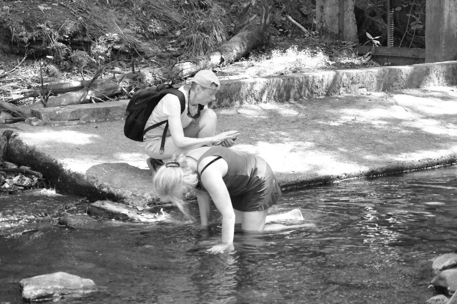 Moment de détente au bord de l'eau